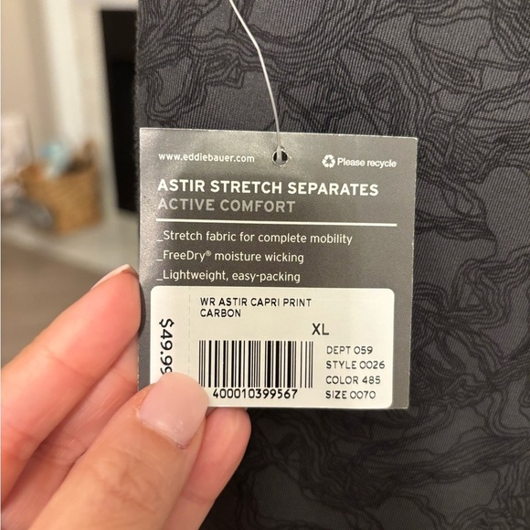 BNWT WOMENS EDDIE BAUER STRETCH CAPRI LEGGING - Picture 5 of 6